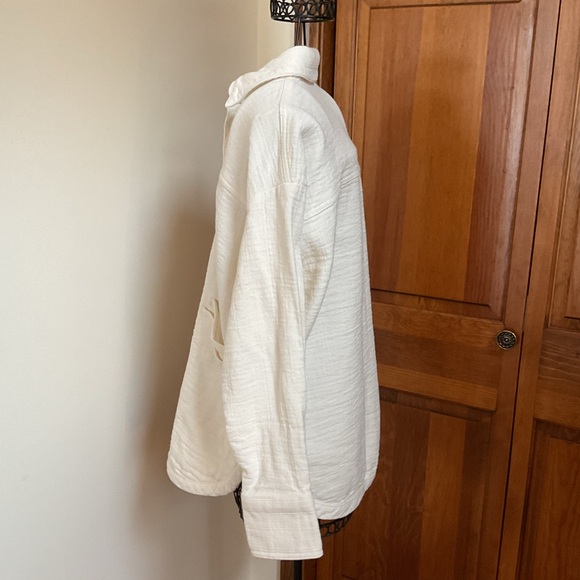 Zara Cream Button-Up Shirt/Jacket, Medium - Picture 5 of 8